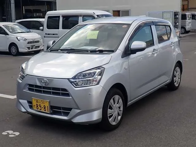 Toyota Pixis Epoch LA350A 2021